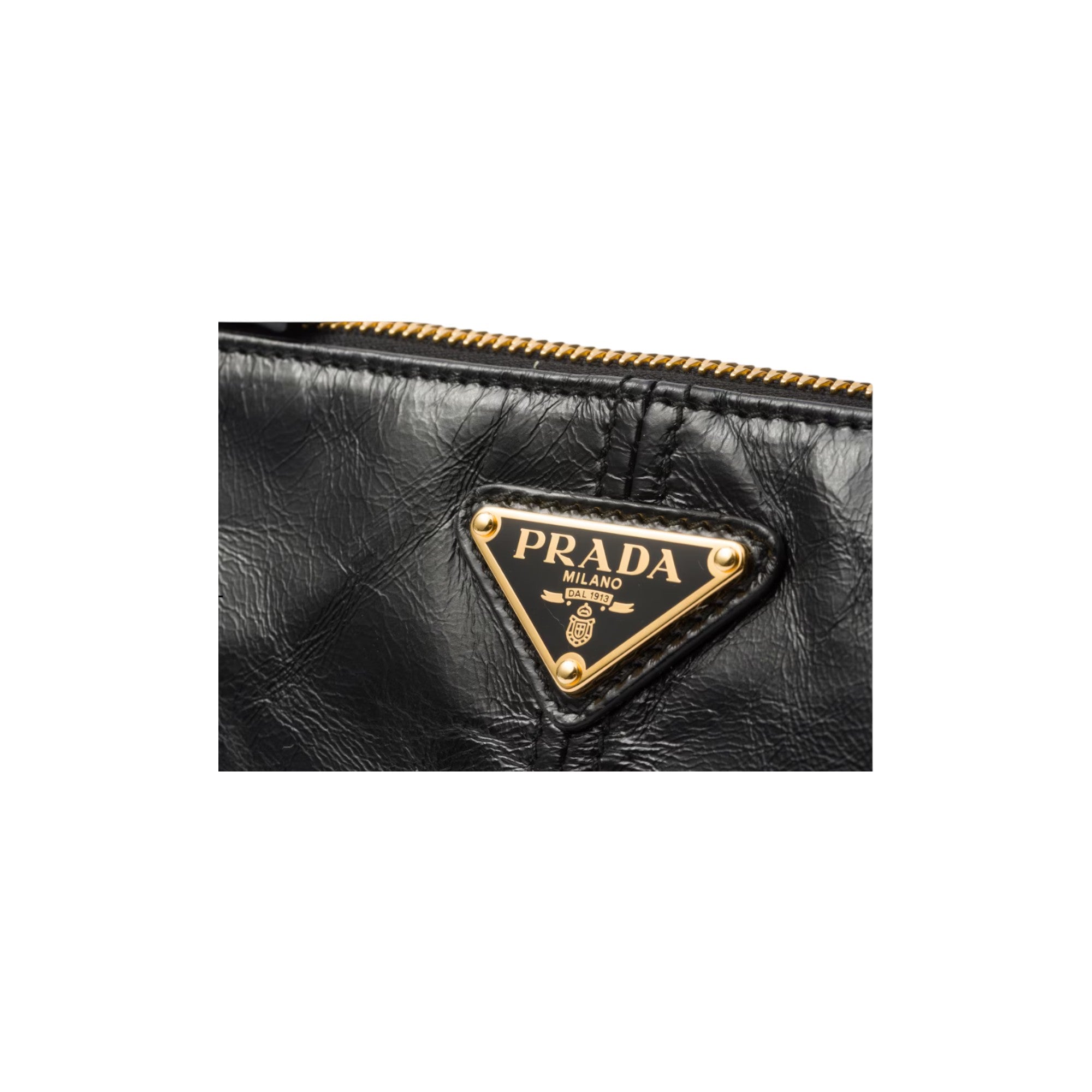 Re-Edition 2002 Medium Shoulder Bag