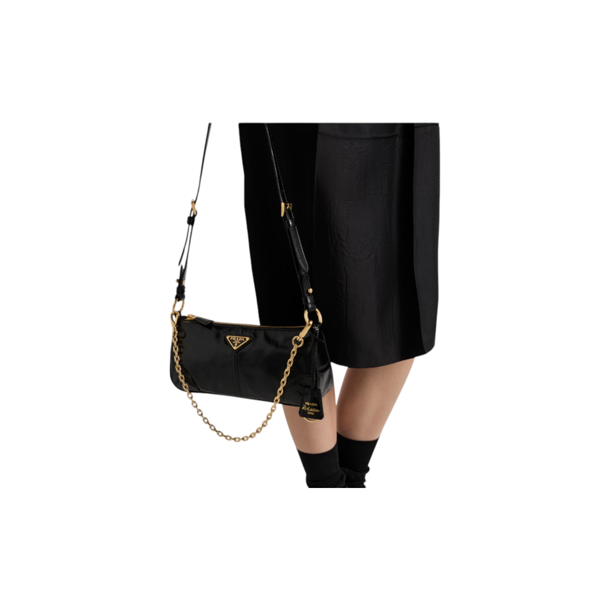 Re-Edition 2002 Medium Shoulder Bag