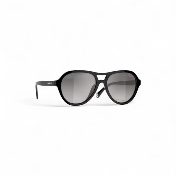 Chanel Pilot Black Sunglasses – CH5552UC501M3 – Via Manzoni